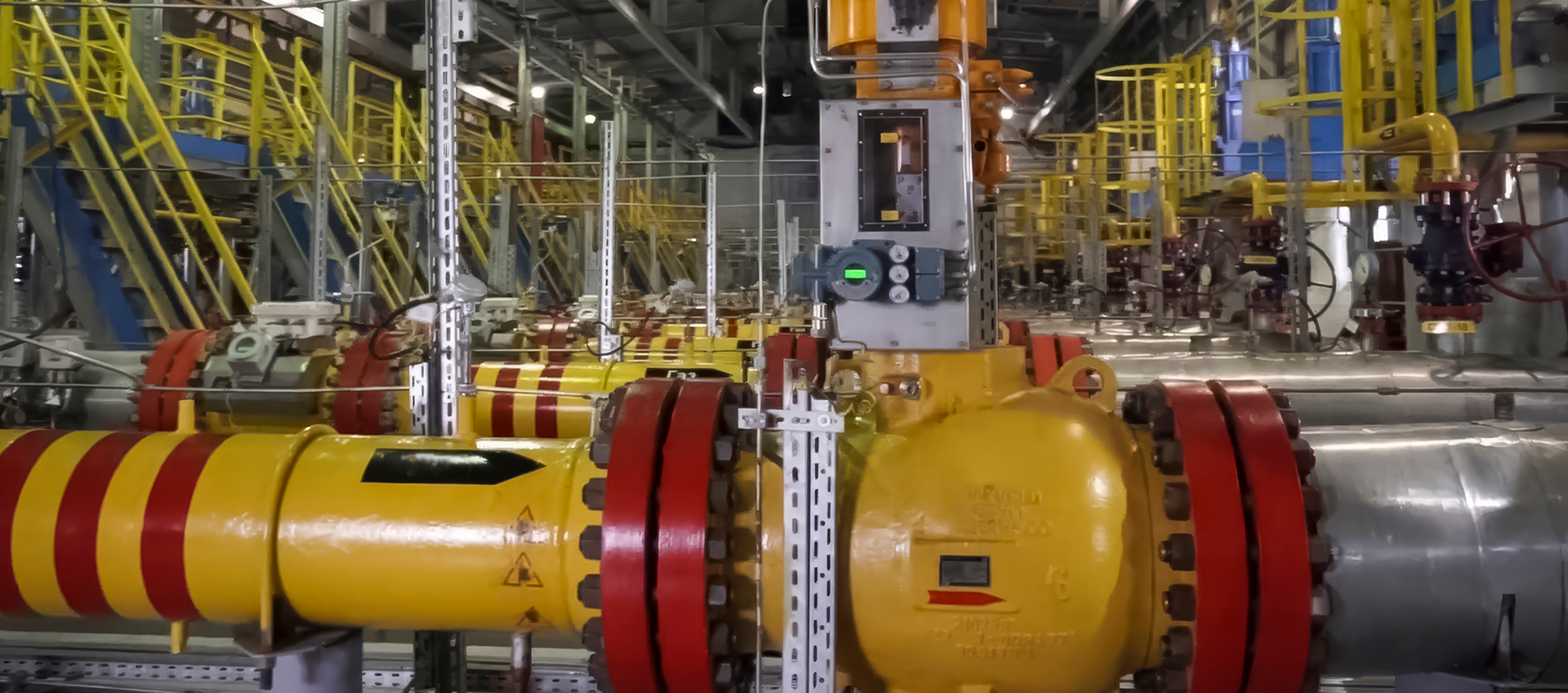 Instruments & Valves
